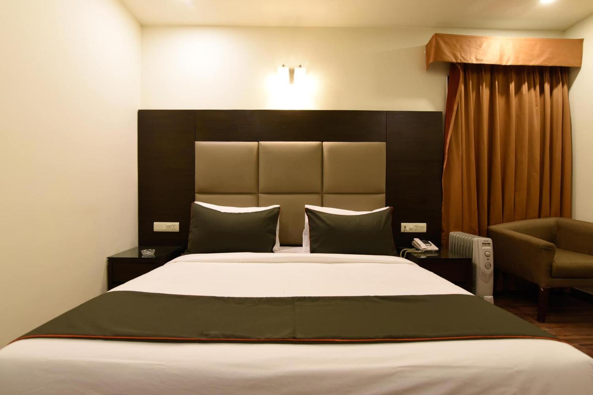 Hotel O Venkata Sai Sadan Mathrusree Nagar Kondapur  Exterior foto