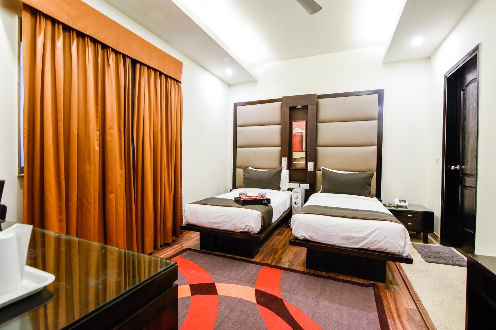 Hotel O Venkata Sai Sadan Mathrusree Nagar Kondapur  Exterior foto